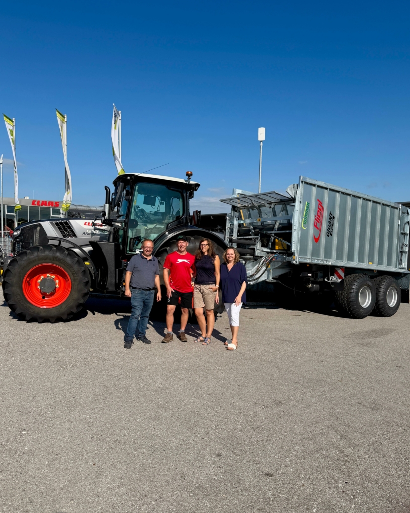 Hartl AWSv261 Übergabe an Fam. Hartl
